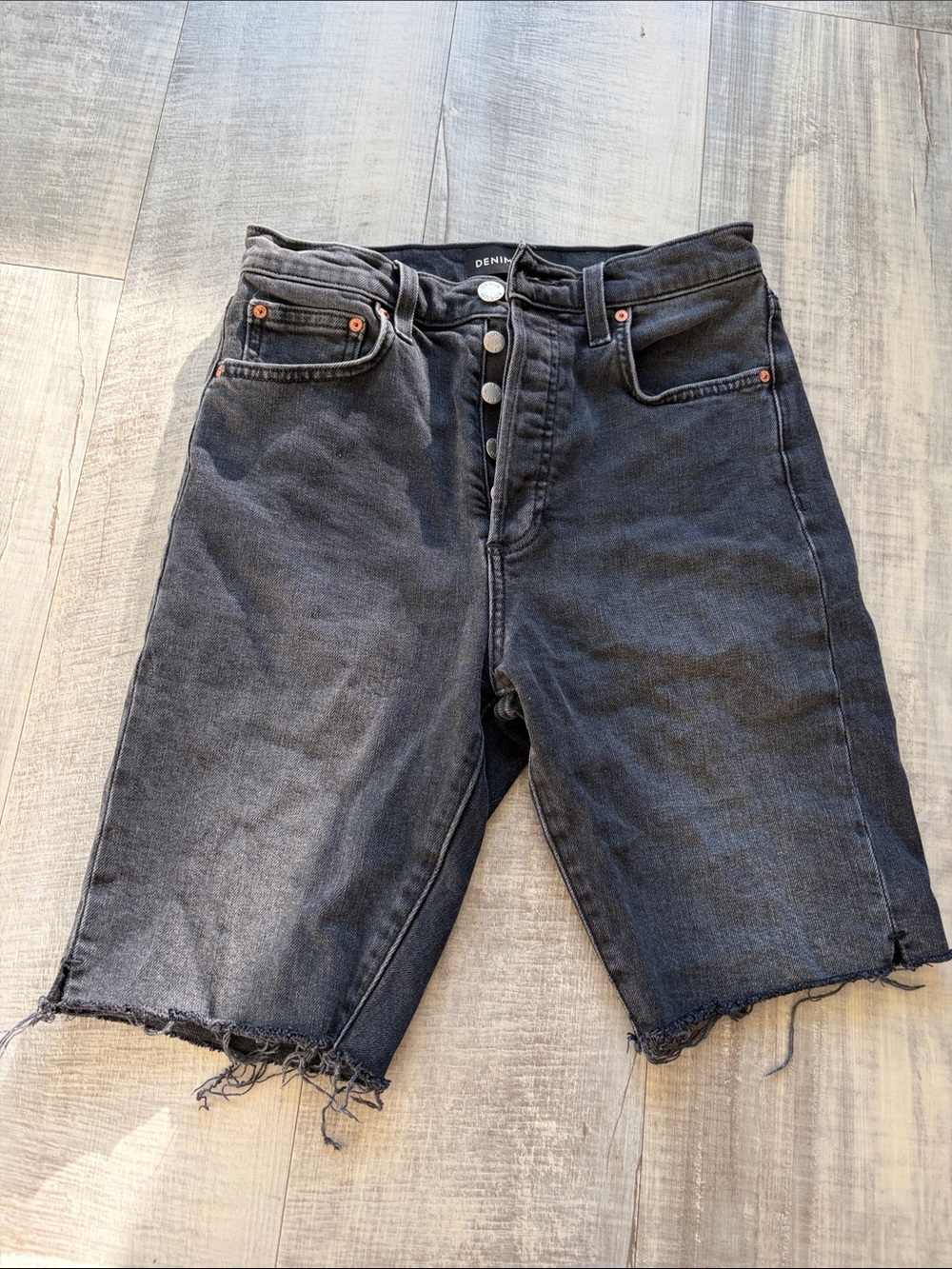 Denim forum Yoko Bermuda short